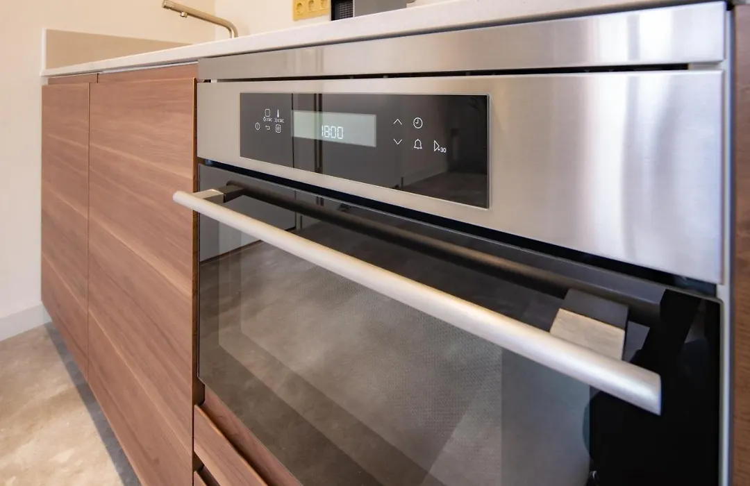 Luxurious Penthouse Newly Build Just 7-Minutes From Rotterdam Cs City App3-1