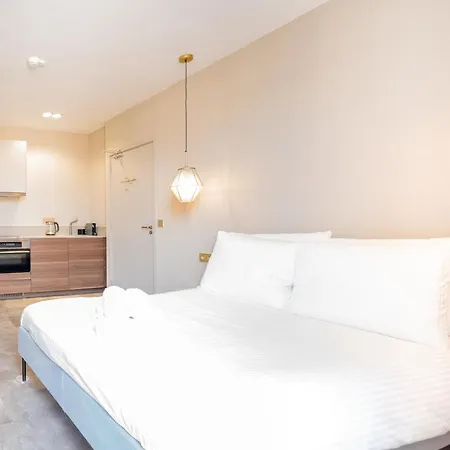The Den Newly Build Apartment 7-Minutes From Rotterdam City Central Station App2-3